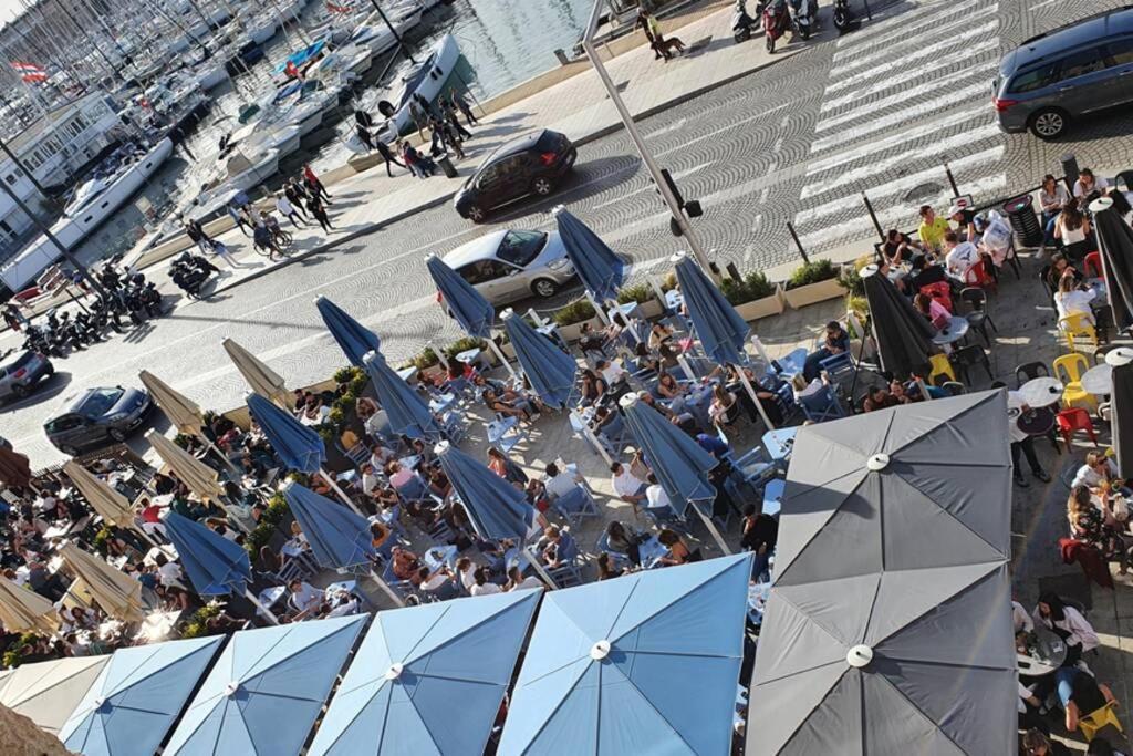 Apartmán Grand Loft En Plein Coeur Du Vieux-Port Marseille Exteriér fotografie
